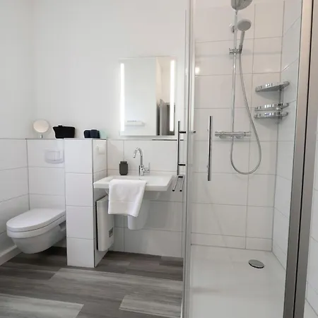 333 Apartment